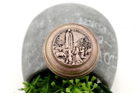 Caixa de comprimidos em prata com nossa Senhora 